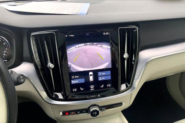 Used 2020 Volvo V60 T5 Cross Country w/ Protection Package Premier image 28