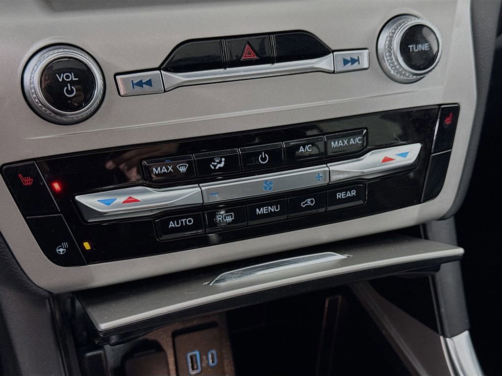 Certified 2023 Ford Explorer XLT w/ Equipment Group 202A image 20