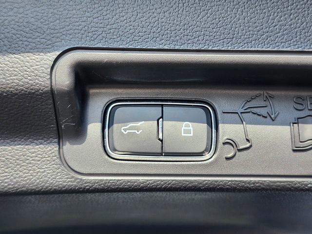 Certified 2023 Ford Explorer XLT w/ Equipment Group 202A image 35