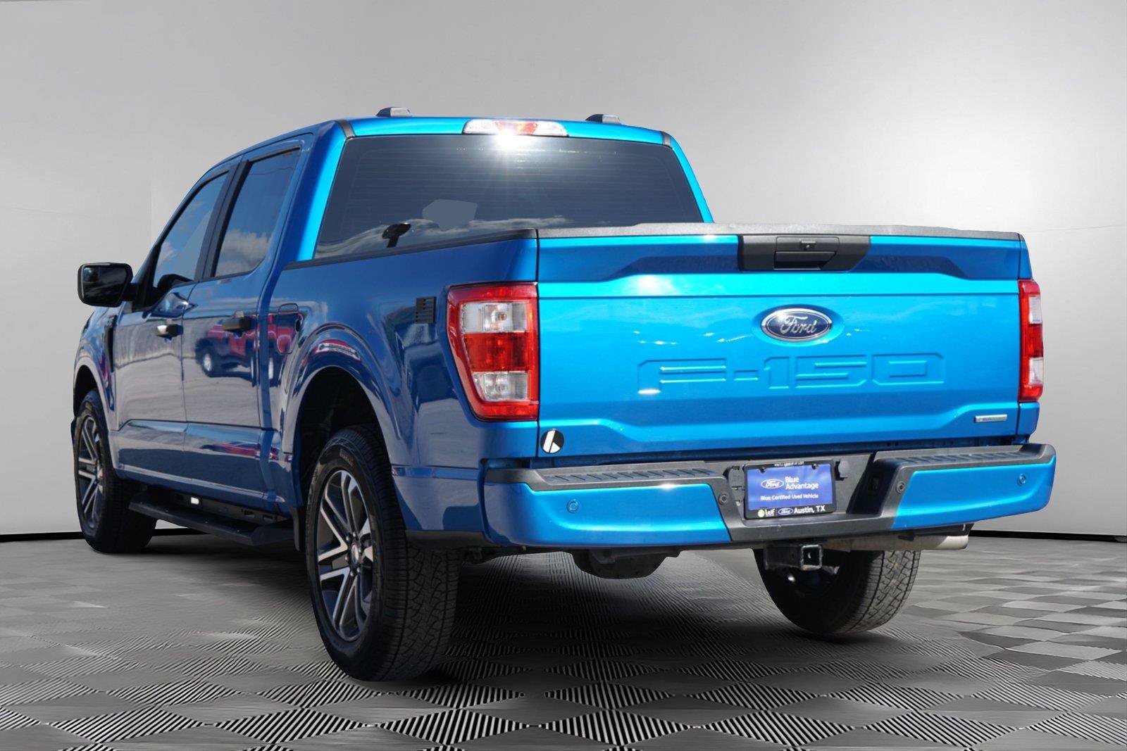 Certified 2021 Ford F150 XL w/ STX Appearance Package RWD image 6