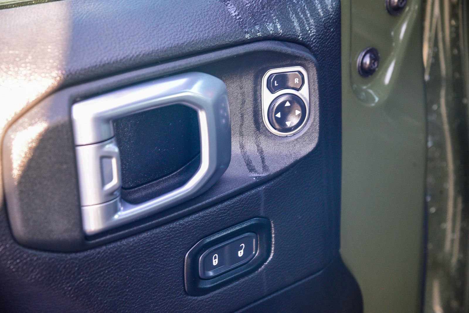 Used 2021 Jeep Wrangler Unlimited Rubicon image 21