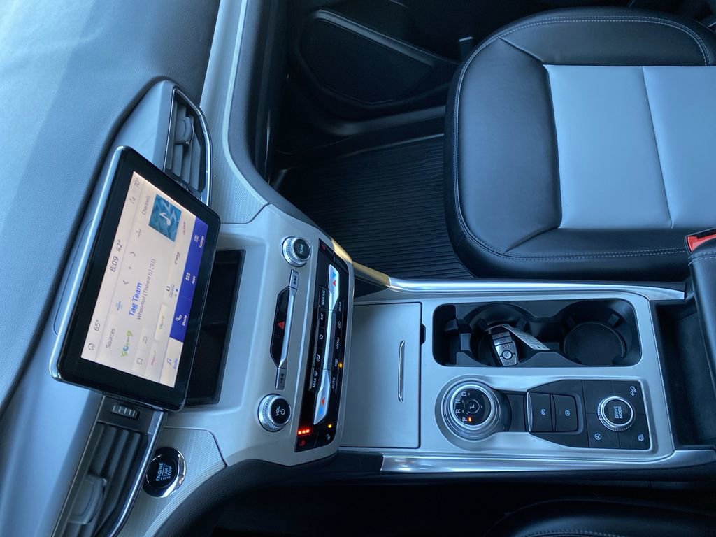 Certified 2023 Ford Explorer XLT w/ Equipment Group 202A image 24