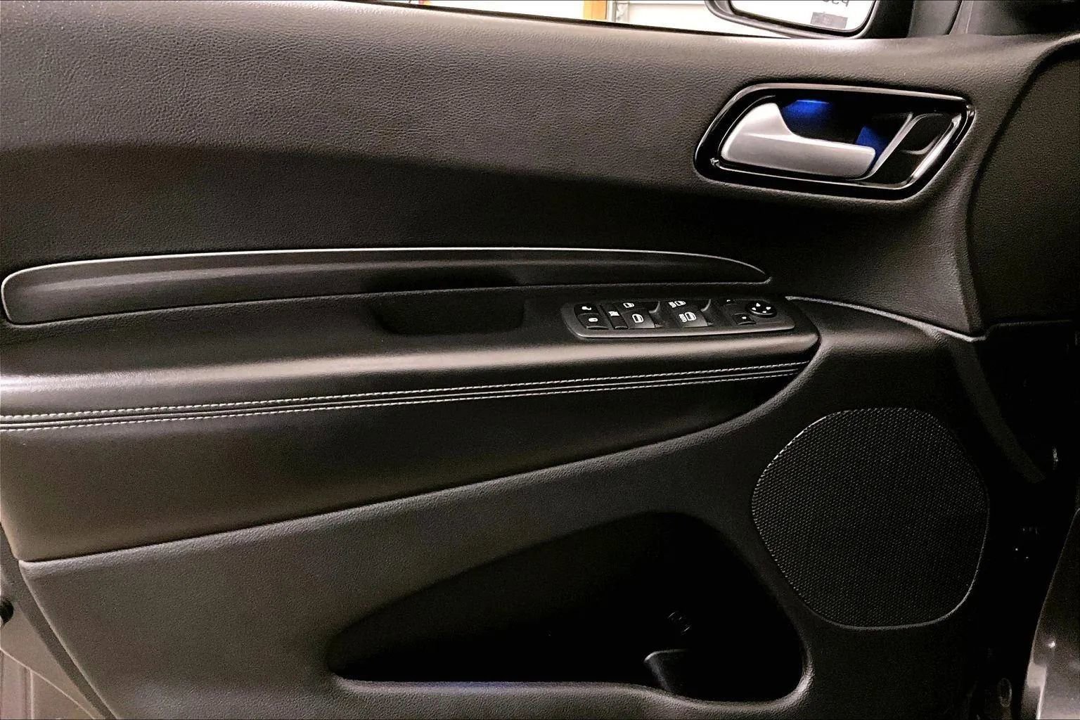 Used 2021 Dodge Durango SXT image 22