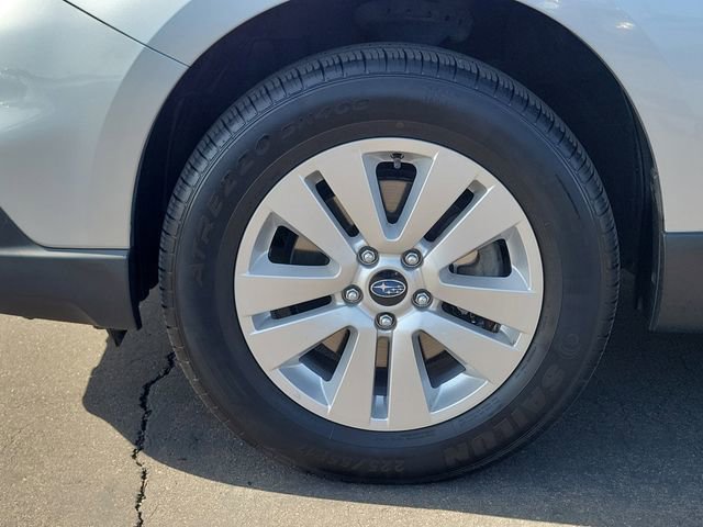 Used 2017 Subaru Outback 2.5i Premium AWD/4WD image 25