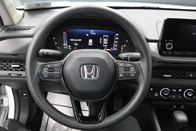 Used 2024 Honda Accord EX image 9