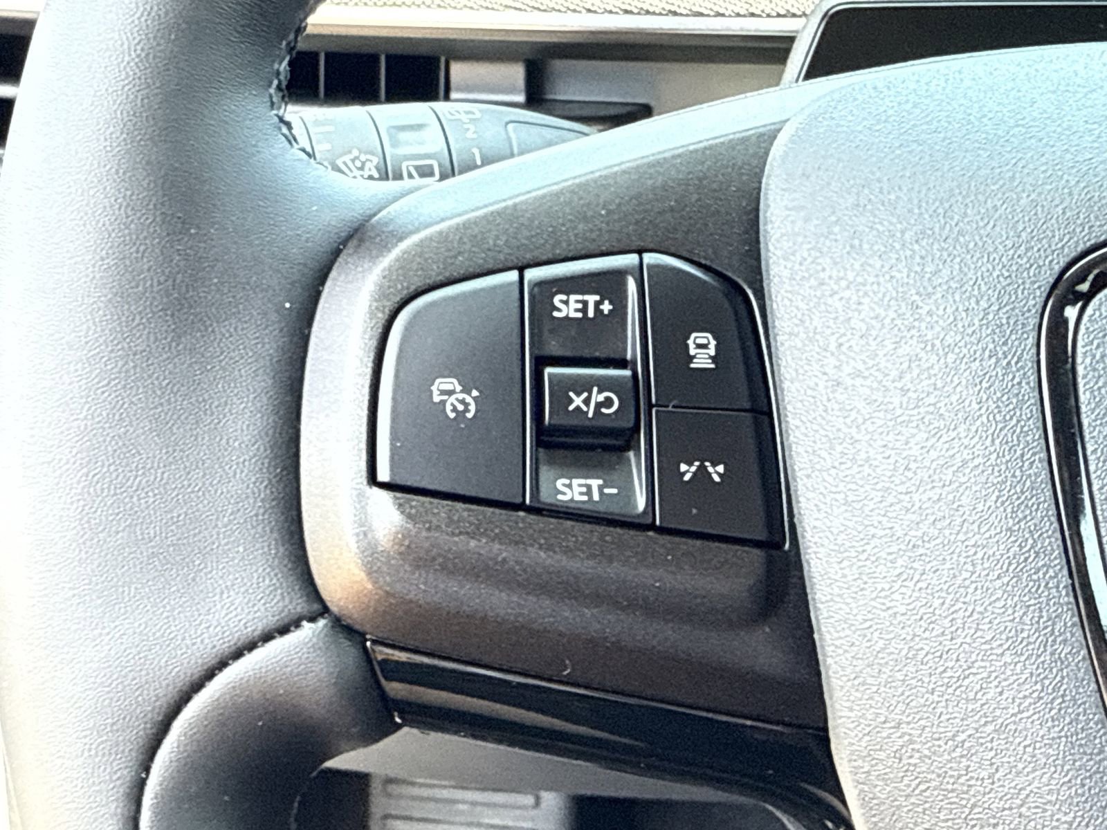 Certified 2025 Ford Mustang Mach-E Premium AWD/4WD image 29