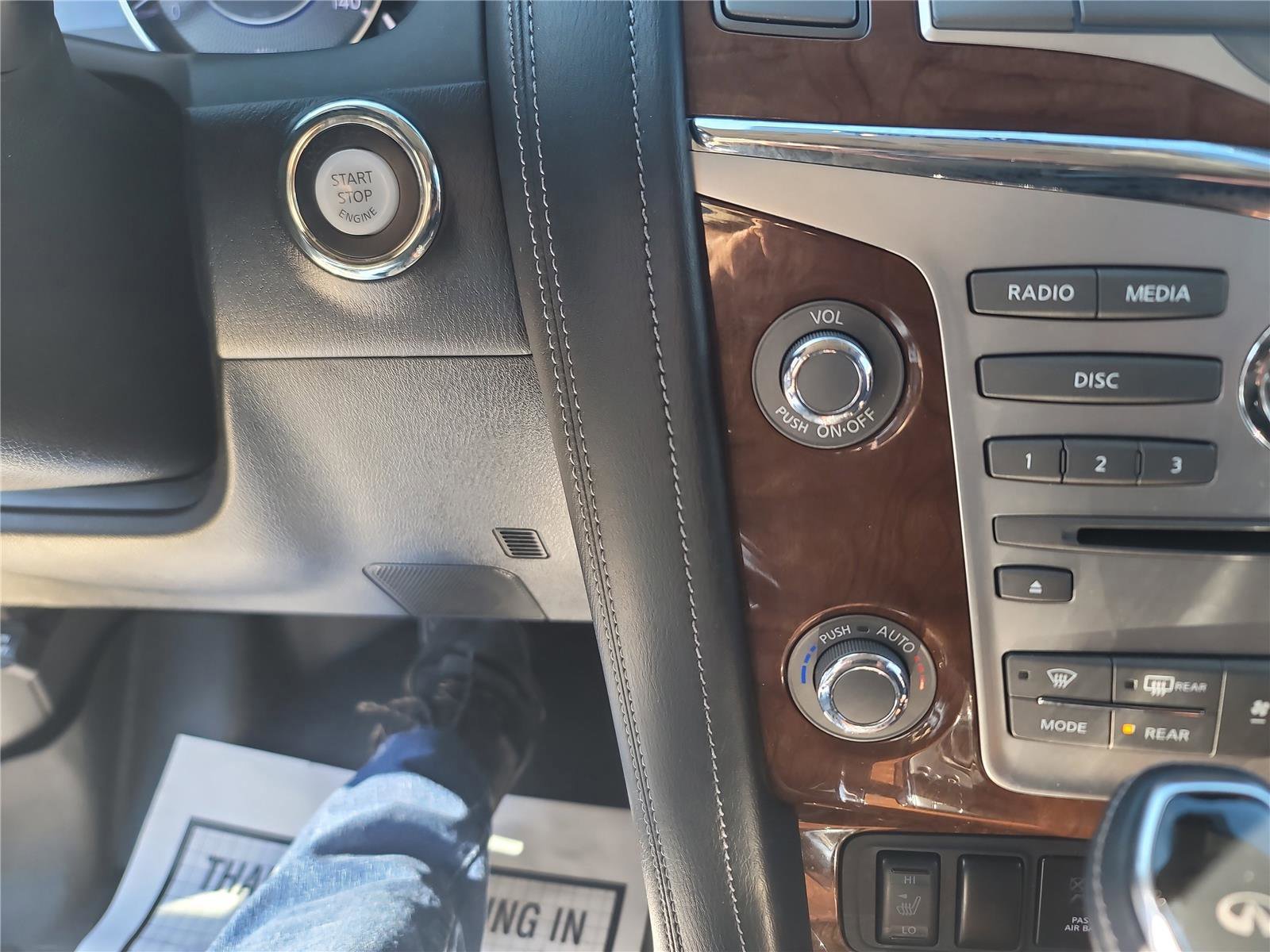 Used 2019 INFINITI QX80 Luxe w/ 22" Wheel Package image 22