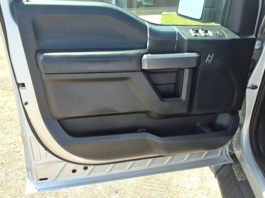 Certified 2019 Ford F150 XLT w/ Equipment Group 302A Luxury AWD/4WD image 13