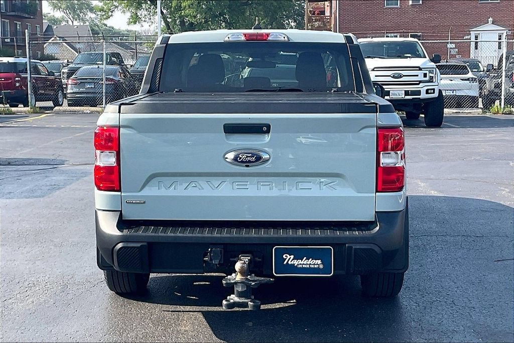 Certified 2024 Ford Maverick XLT w/ XLT Luxury Package FWD image 3