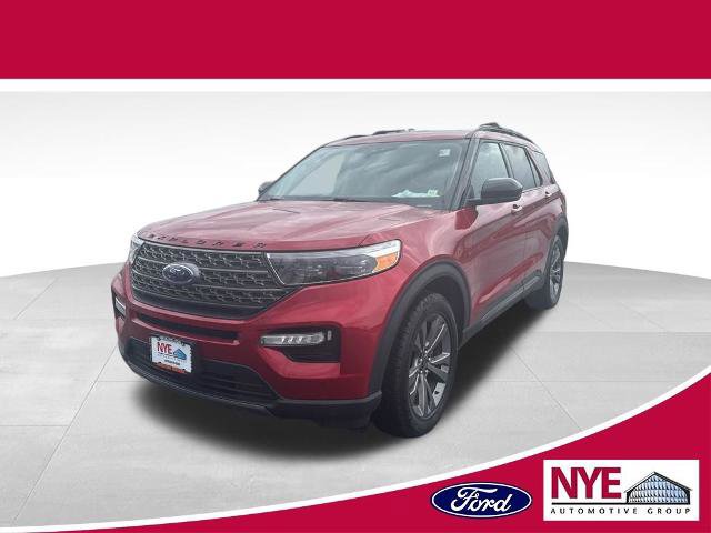 Certified 2022 Ford Explorer XLT w/ Equipment Group 202A image 1