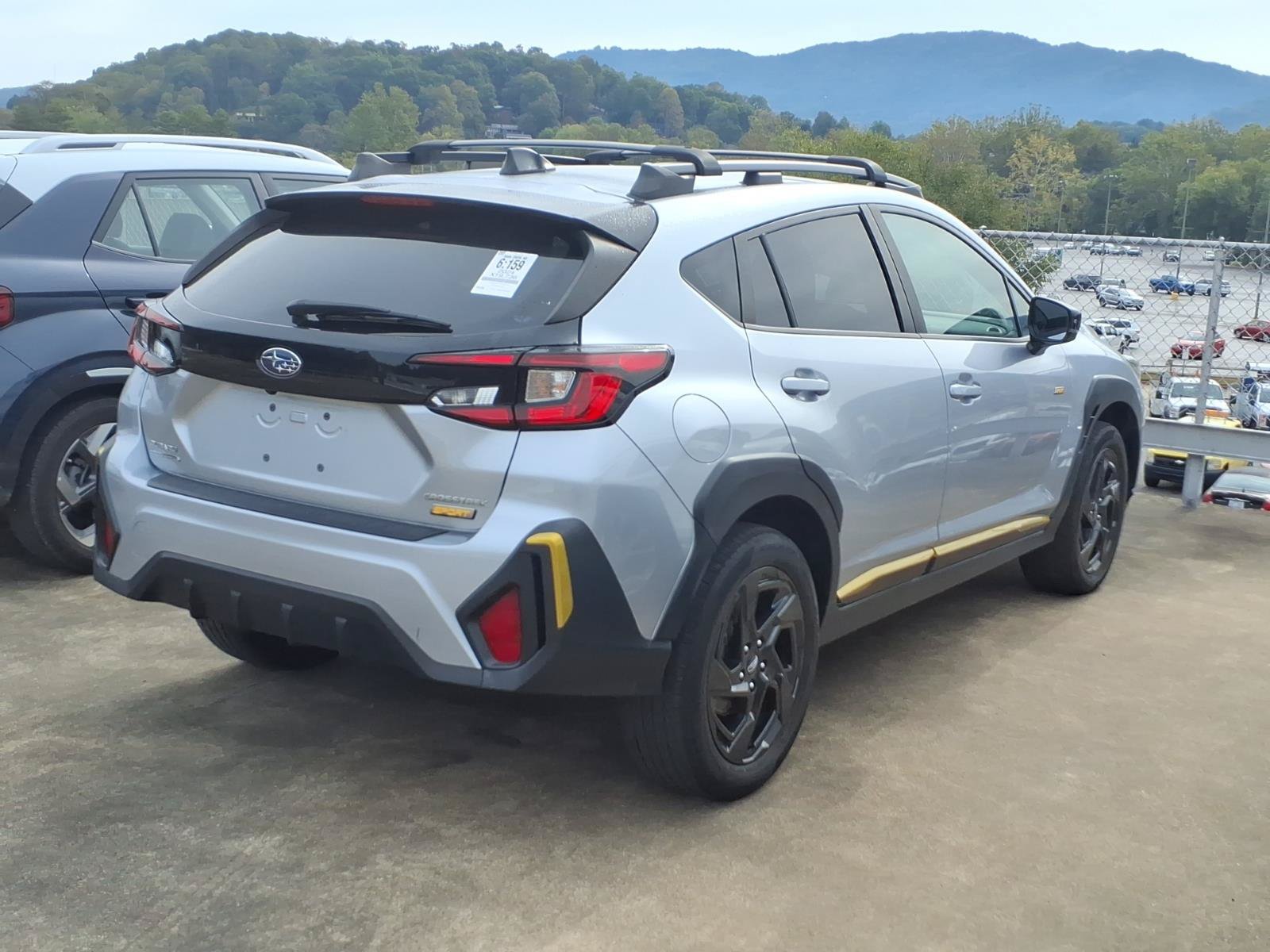 Used 2024 Subaru Crosstrek 2.5i Sport AWD/4WD image 2