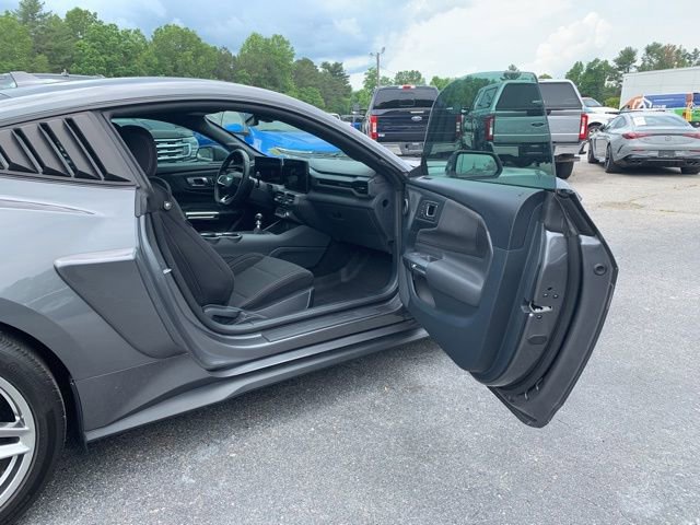 Certified 2024 Ford Mustang GT RWD image 11