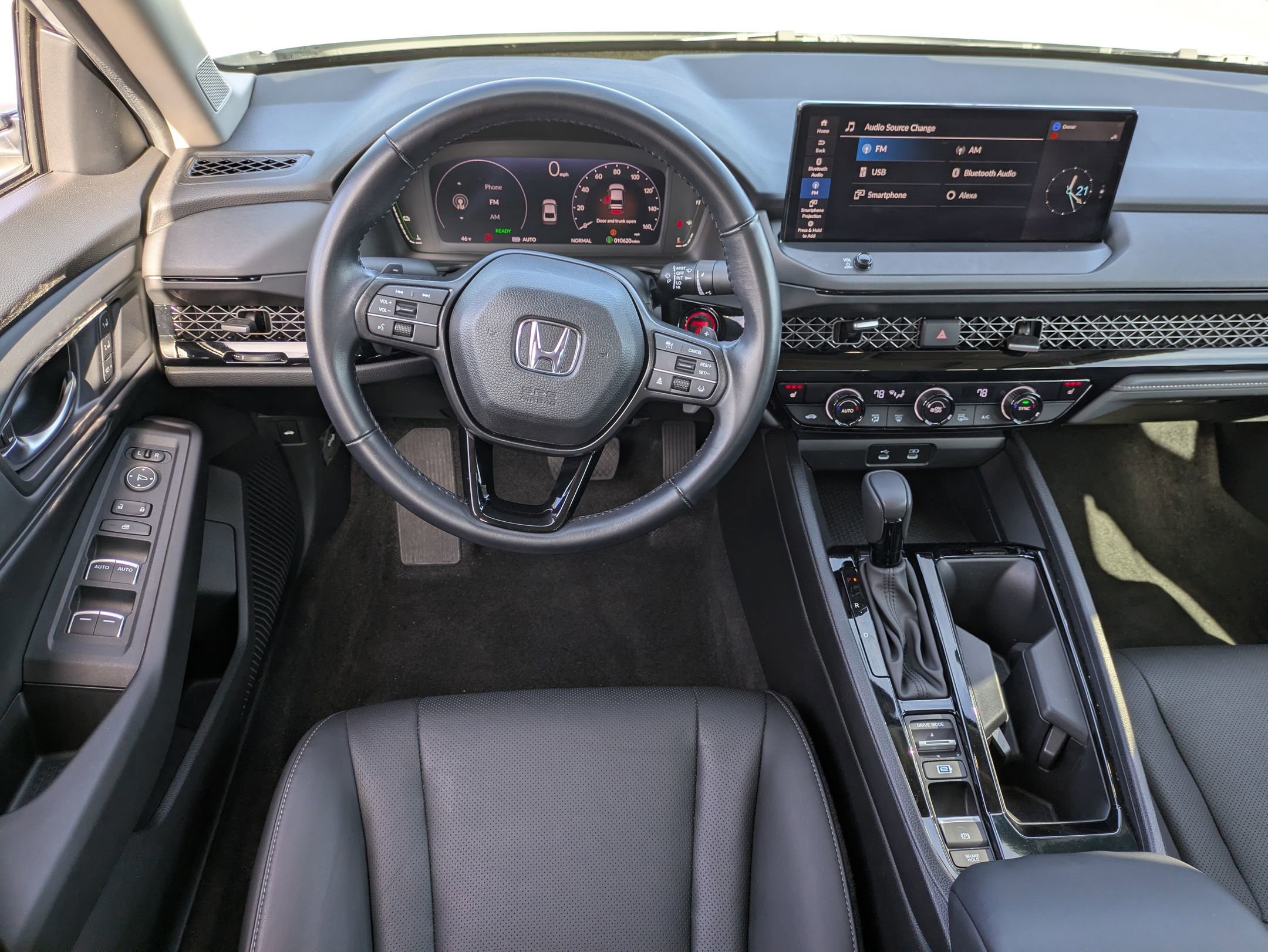 Used 2024 Honda Accord EX-L image 32