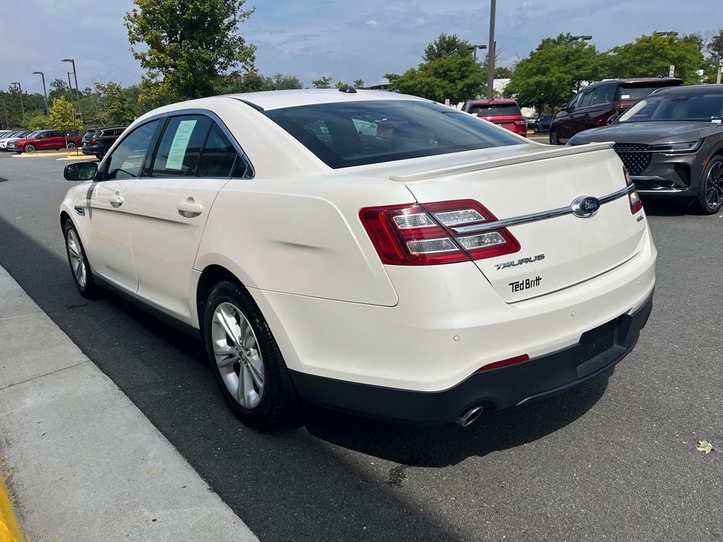 Certified 2017 Ford Taurus SEL w/ Equipment Group 201A FWD image 7