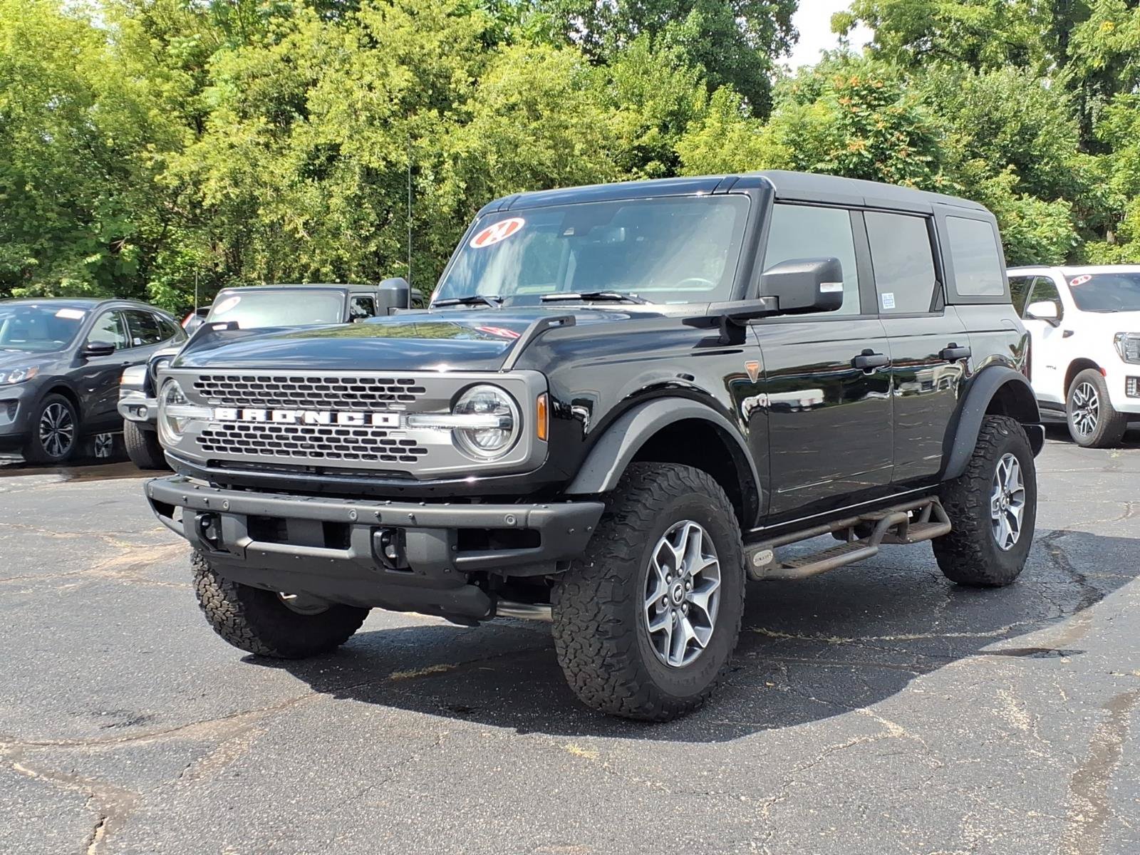 Certified 2024 Ford Bronco Badlands AWD/4WD image 3