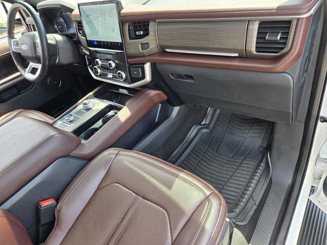 Certified 2024 Ford Expedition Limited AWD/4WD image 18