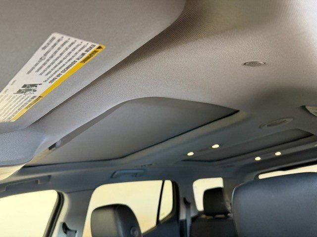 Used 2019 GMC Acadia SLT image 26