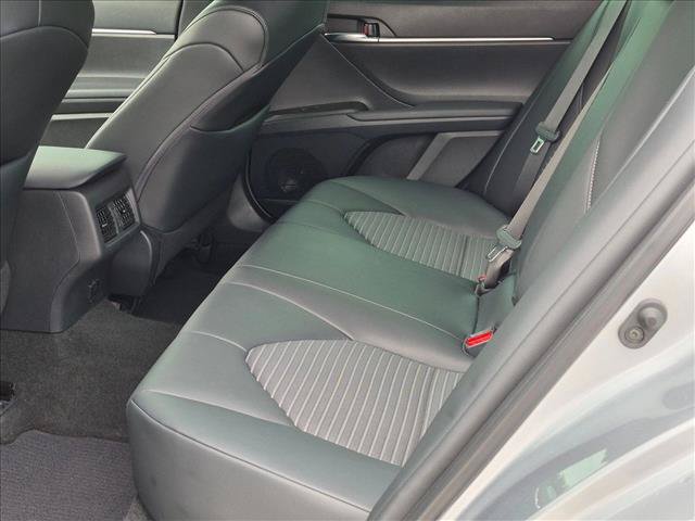 Used 2022 Toyota Camry SE w/ Audio Upgrade Package FWD image 17