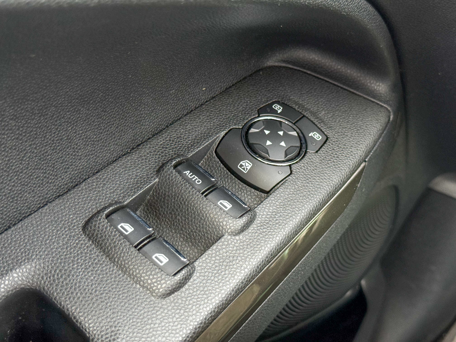 Certified 2020 Ford EcoSport SES AWD/4WD image 28