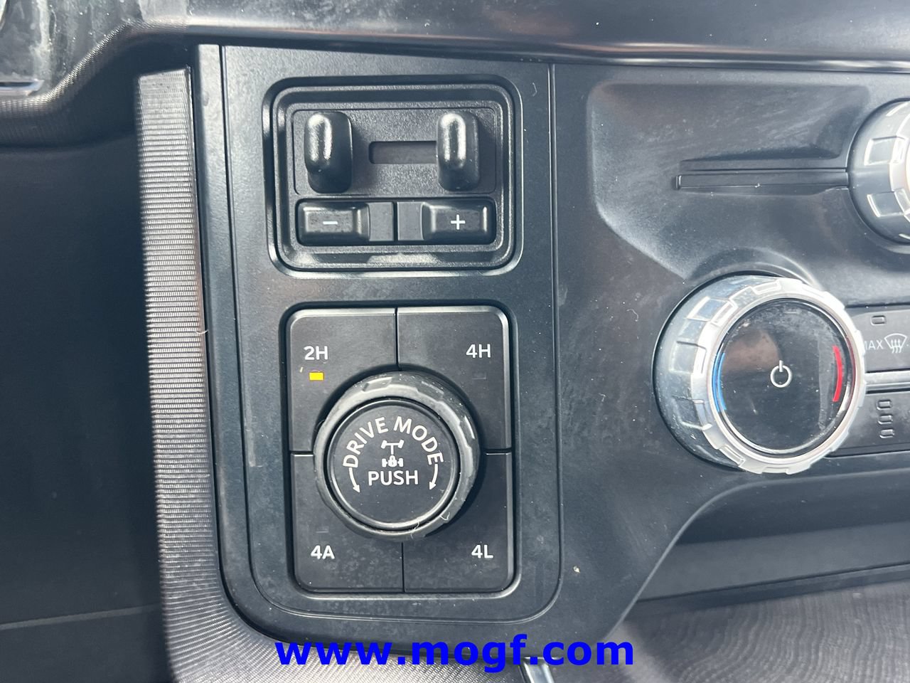 Certified 2023 Ford F150 Platinum w/ Equipment Group 701A High AWD/4WD image 10