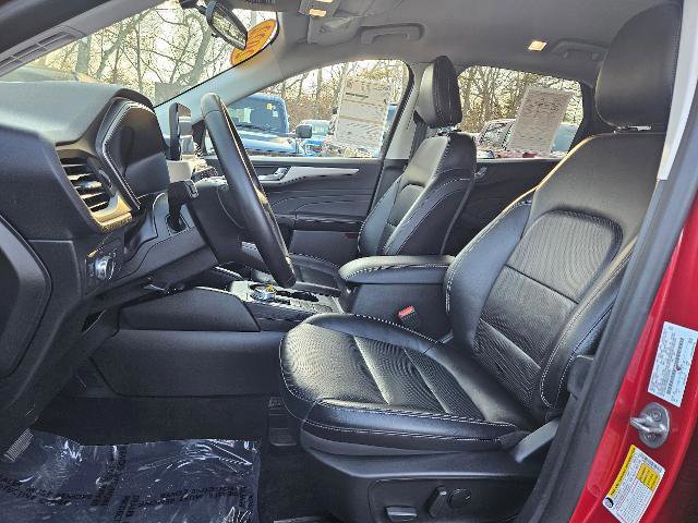 Certified 2022 Ford Escape SEL w/ Class II Trailer Tow Package AWD/4WD image 15