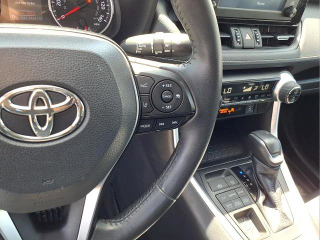 Used 2019 Toyota RAV4 XLE Premium w/ Cold Weather Package AWD/4WD image 23