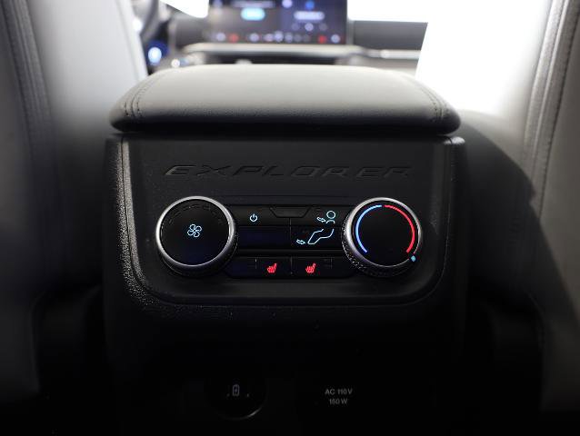 Certified 2025 Ford Explorer Platinum w/ Ultimate Package image 19