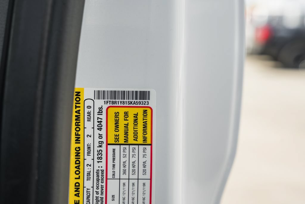 Certified 2025 Ford Transit 250 Low Roof w/ Exterior Upgrade Package RWD image 39