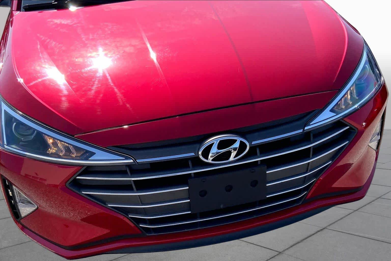 Used 2020 Hyundai Elantra Value Edition FWD image 29