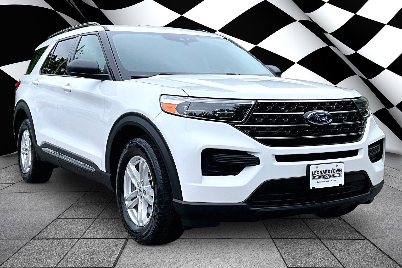 Certified 2021 Ford Explorer XLT AWD/4WD image 11