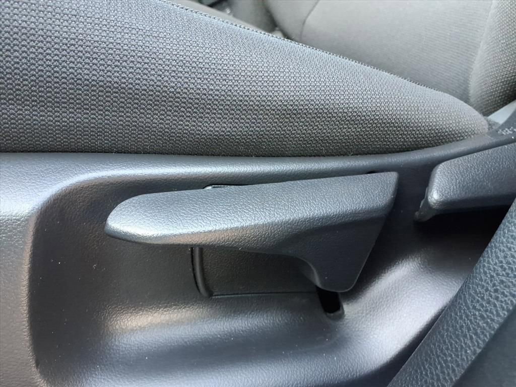 Used 2024 Toyota Corolla Cross LE w/ Moonroof Package image 25