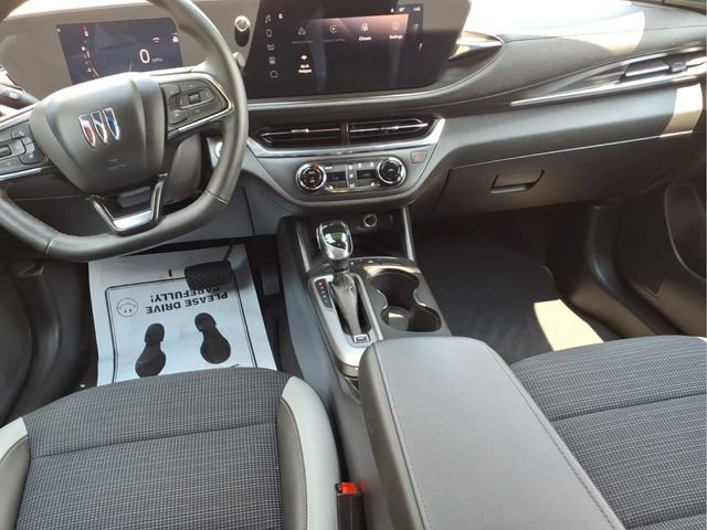 Used 2024 Buick Envista Preferred w/ Convenience I Package FWD image 10
