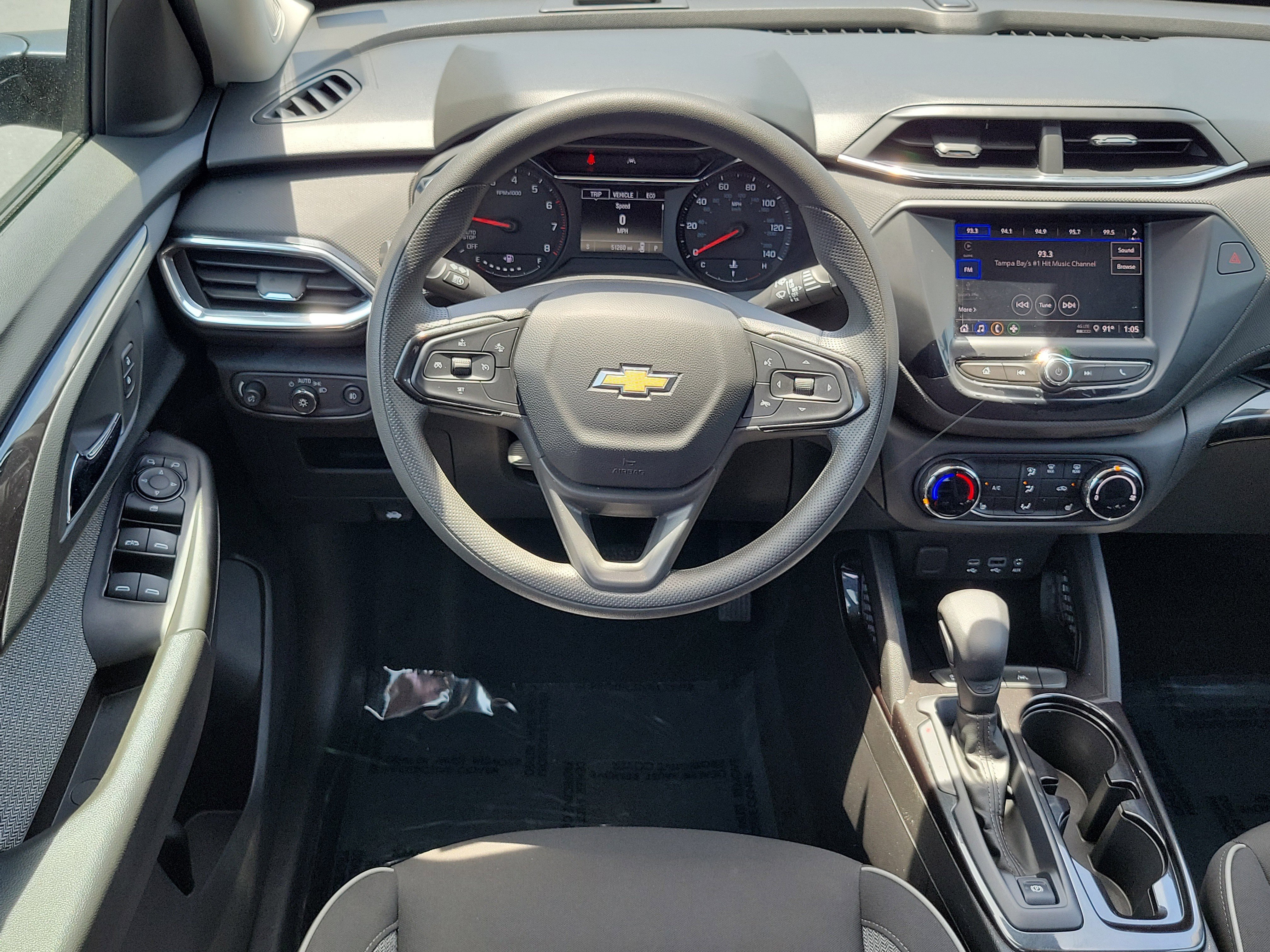 Used 2023 Chevrolet TrailBlazer LT FWD image 19