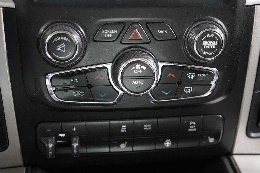 Used 2019 RAM 1500 Warlock AWD/4WD image 28