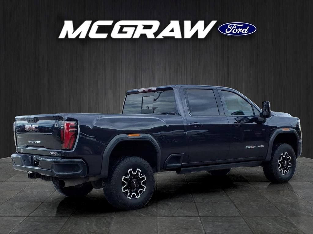 Used 2024 GMC Sierra 2500 AT4X AWD/4WD image 5