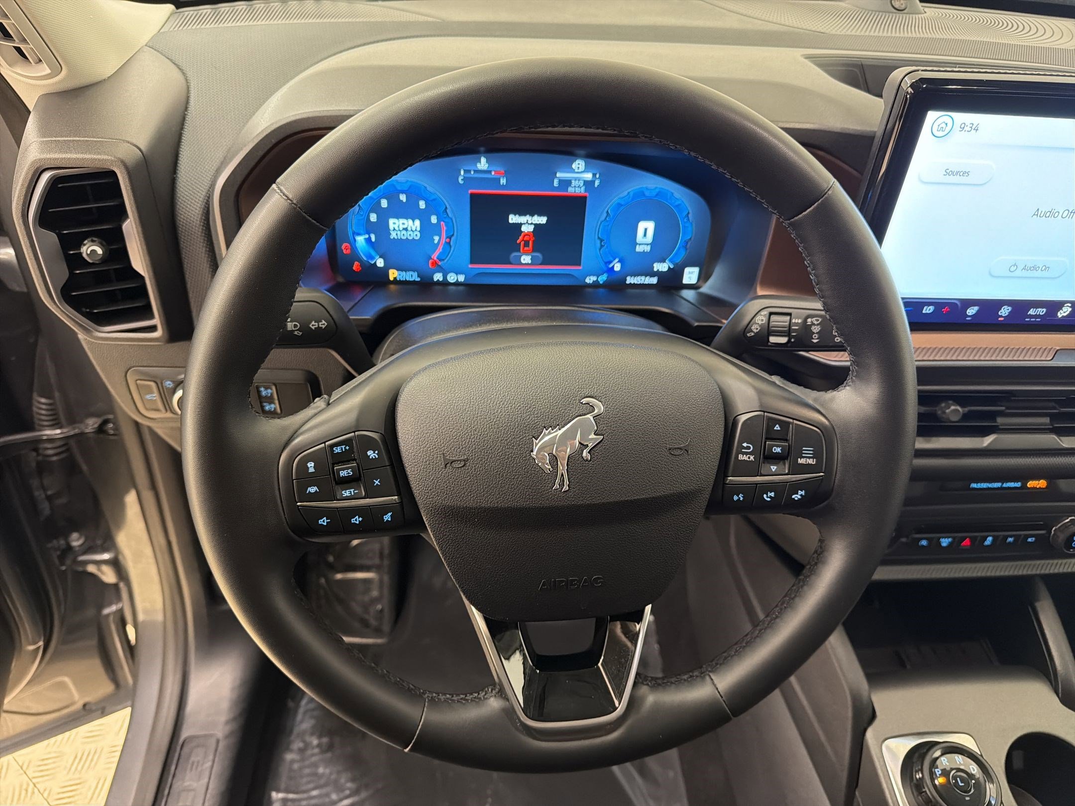 Certified 2025 Ford Bronco Sport Outer Banks w/ Outer Banks Tech Package+ image 17