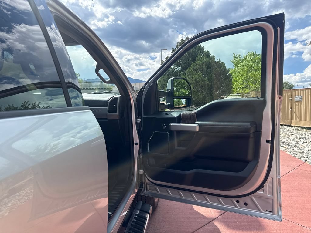 Certified 2019 Ford F250 Lariat w/ Tow Technology Bundle AWD/4WD image 28