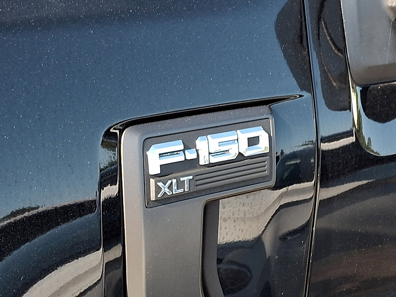 Certified 2023 Ford F150 XLT w/ Equipment Group 302A High AWD/4WD image 4