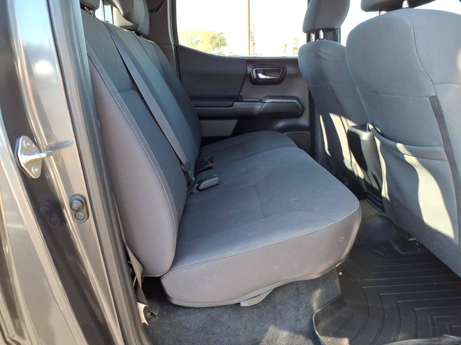 Used 2018 Toyota Tacoma TRD Off-Road w/ Technology Package RWD image 14
