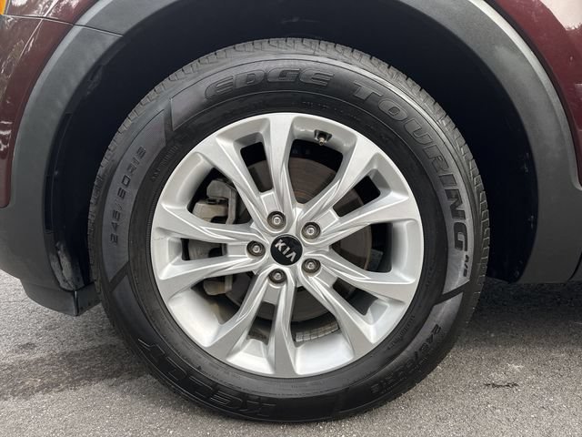 Used 2020 Kia Telluride LX AWD/4WD image 10