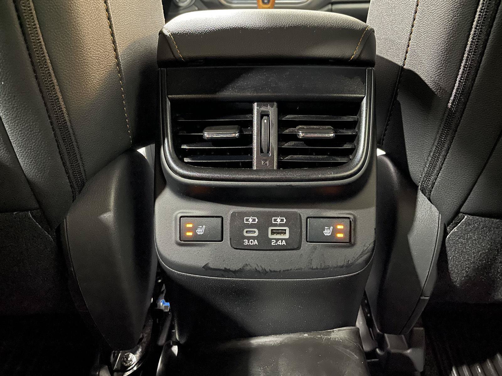 Used 2025 Subaru Outback Wilderness AWD/4WD image 38