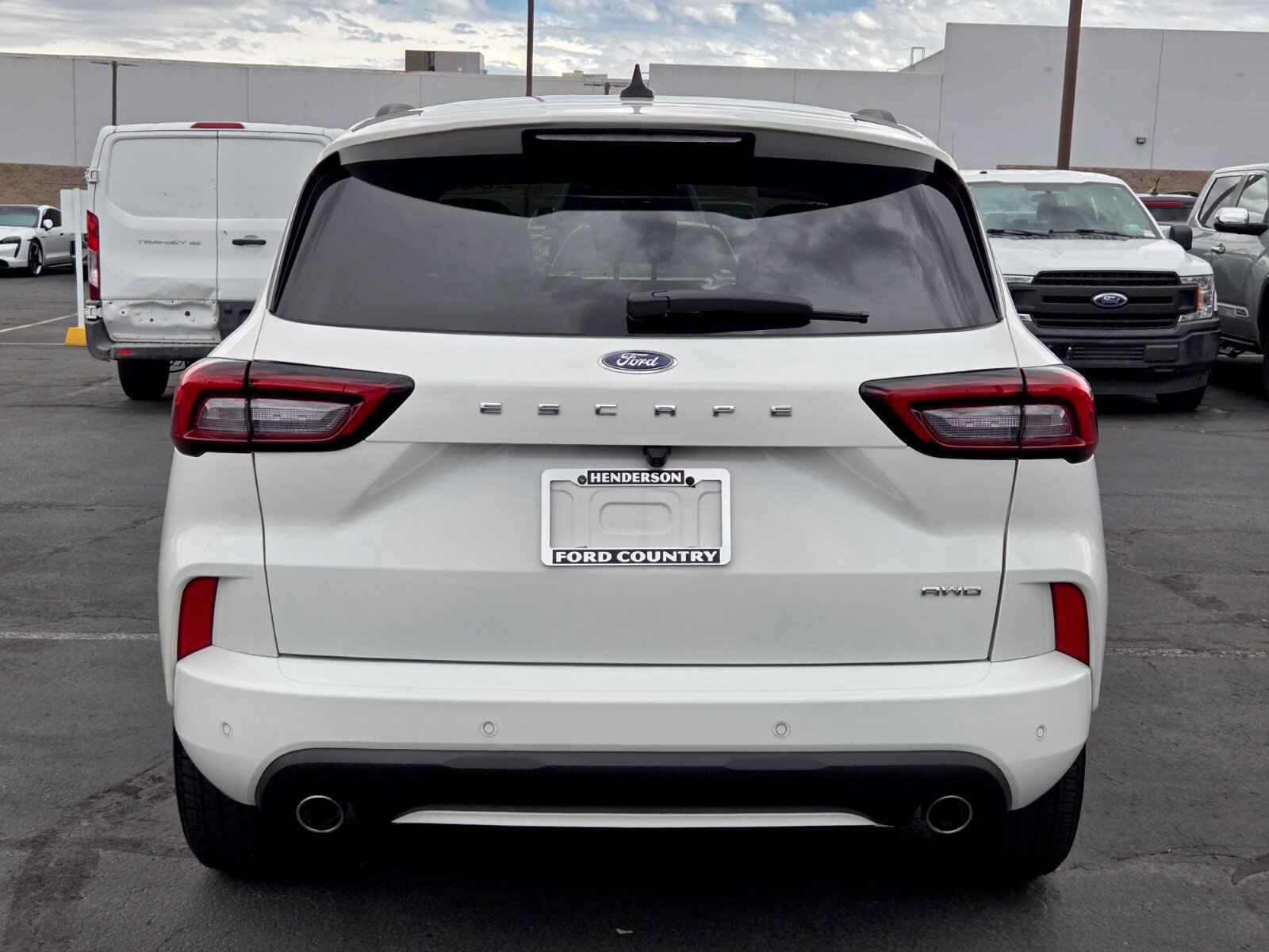 Certified 2023 Ford Escape ST-Line Select w/ Tech Pack #2 AWD/4WD image 5
