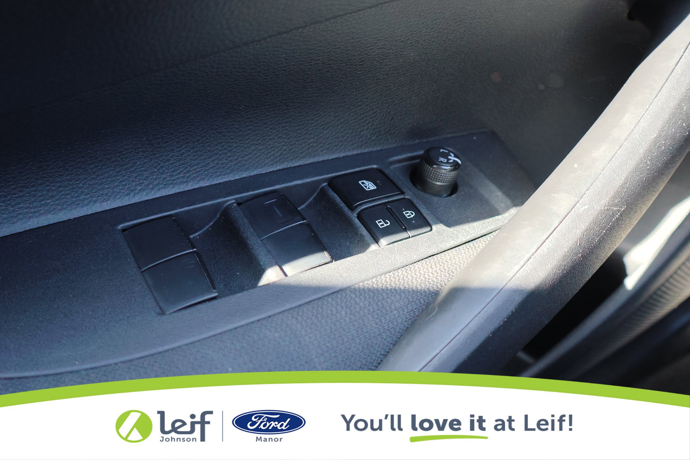 Used 2024 Toyota Corolla LE image 14