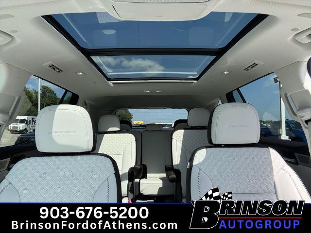 Used 2025 GMC Acadia Denali w/ Super Cruise Package FWD image 38