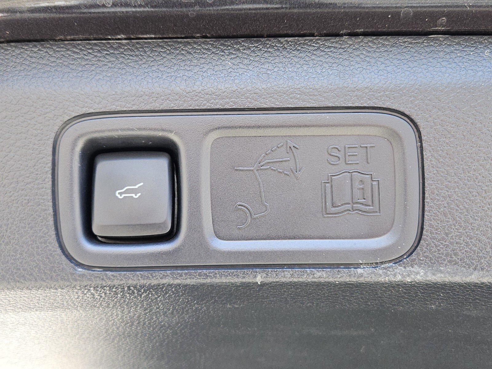 Certified 2024 Ford Expedition Timberline image 32