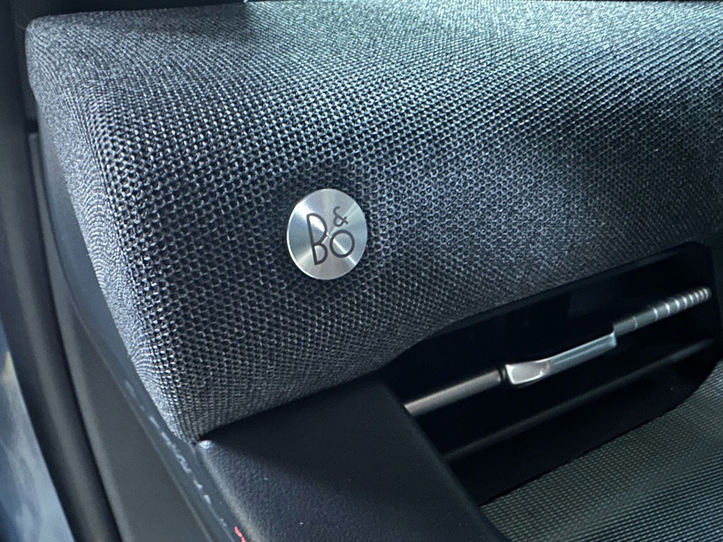 Certified 2025 Ford Explorer ST-Line w/ Premium Package image 40