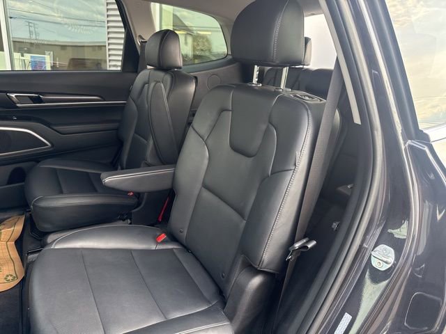 Used 2025 Kia Telluride S AWD/4WD image 44