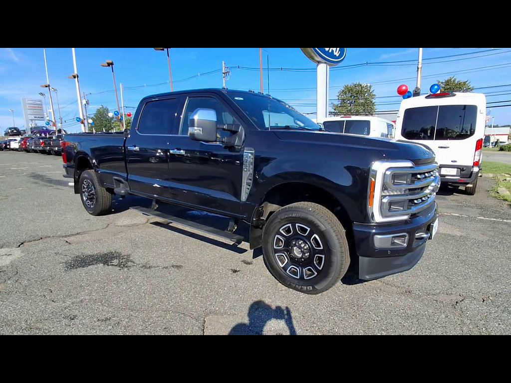 Certified 2023 Ford F350 Platinum w/ FX4 Off-Road Package AWD/4WD image 2