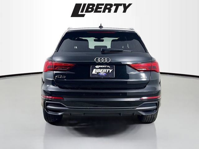 Used 2024 Audi Q3 2.0T Premium image 6