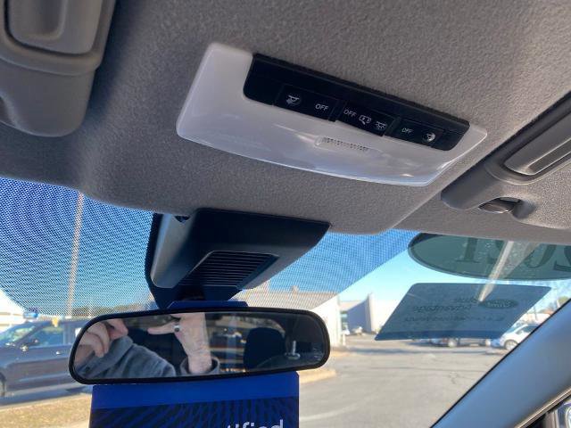 Used 2021 Nissan Kicks S image 24